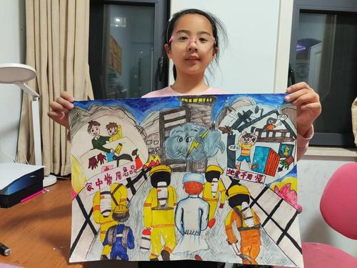 郑东新区龙华小学主题绘画比赛，学生作品精彩纷呈